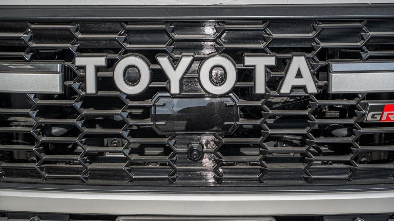 تويوتا لاند كروزر GR SPORT TOYOTA LANDCRUISER 3.3 GRS -2026YM