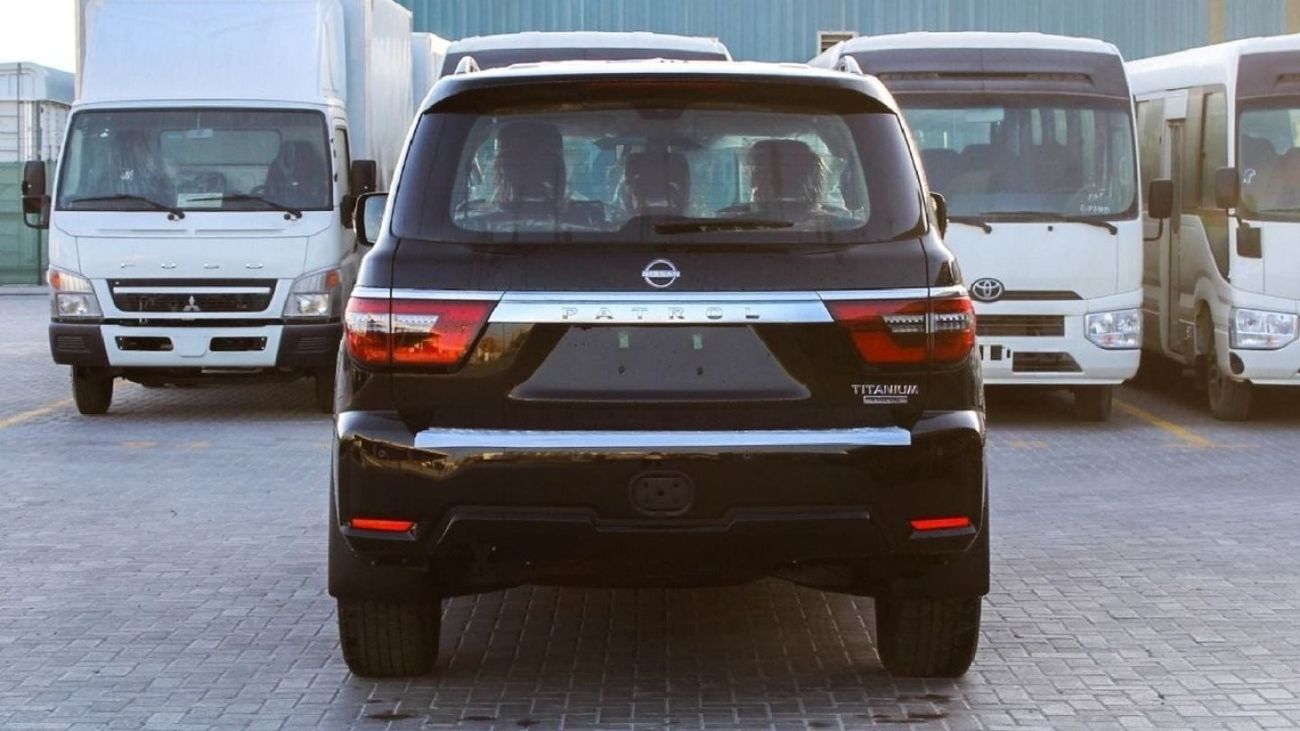 Nissan Patrol NISSAN PATROL 5.6L AT TITANIUM