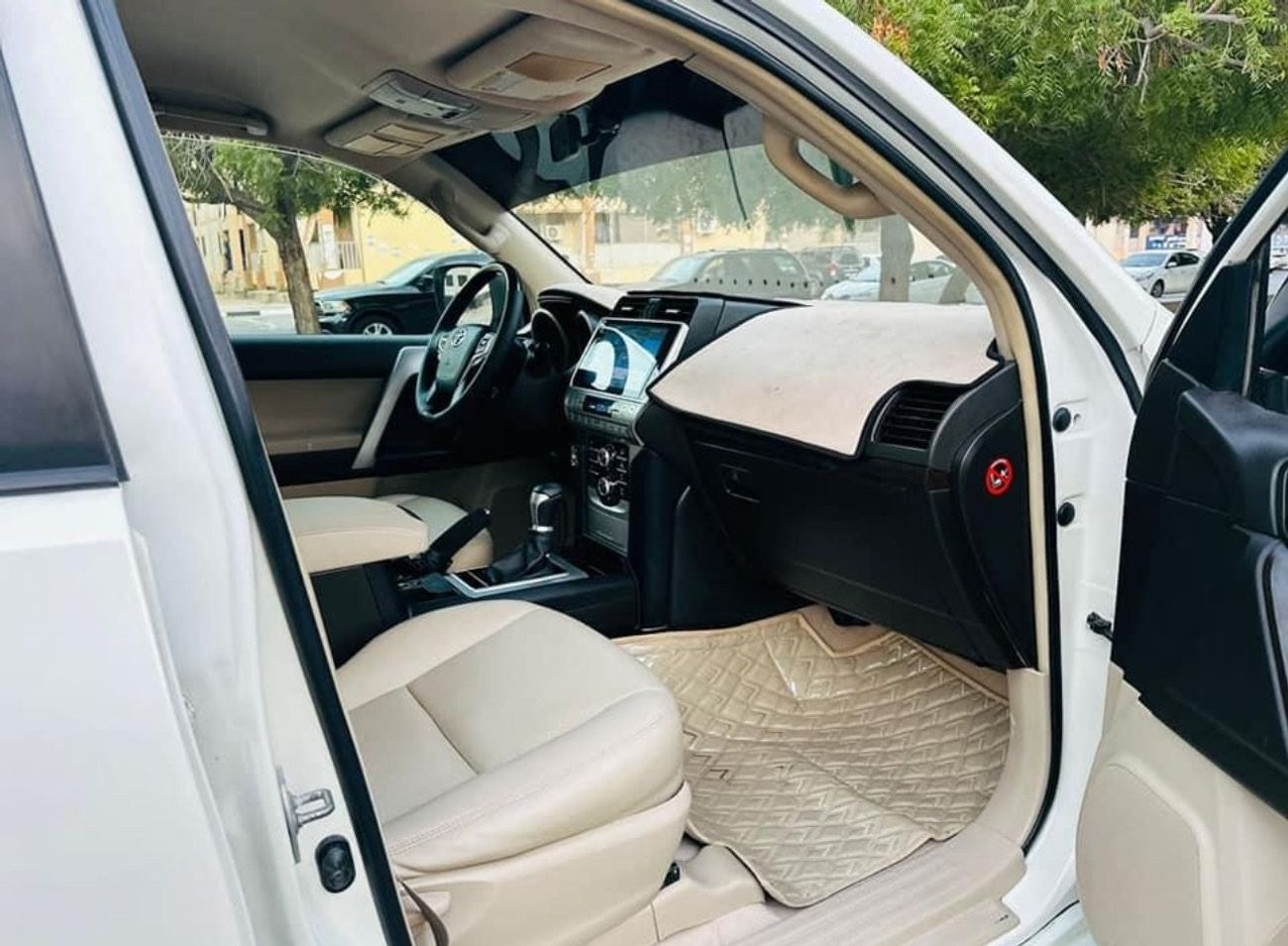 Toyota Prado 2012 LHD Petrol Engine Top Of The Range Very Clean Title and Perfect