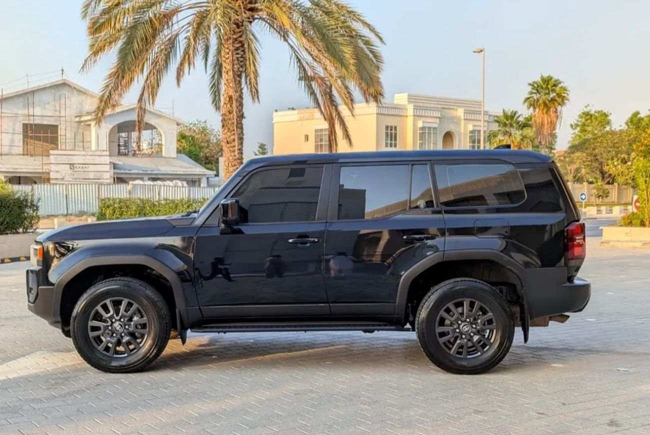 Toyota Prado Toyota landcruise prado 2024Model TXL 2.4L V4 petrol Engine Colour Black push start Transmission Aut