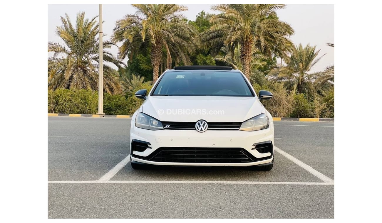 فولكس واجن جولف VOLKSWAGEN GOLF R MODEL 2018 GCC SPACE FREE PAINT FREE ACCEDENT