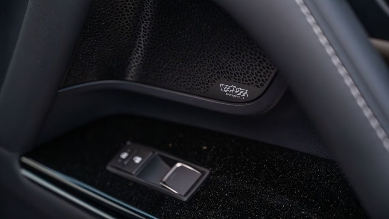 لكزس LX 600 LEXUS LX 600 OVERTRIAL 3.5L 2025