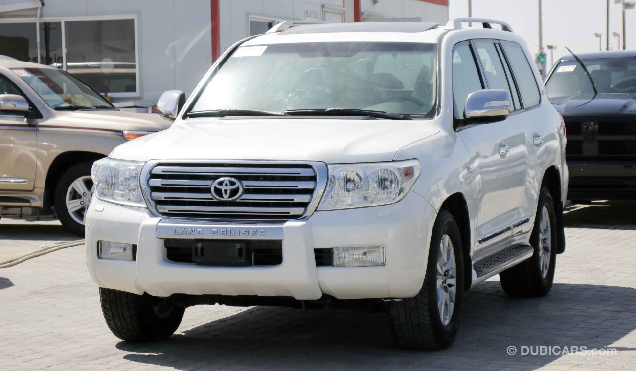 Toyota Land Cruiser VXR.i V8 5.7