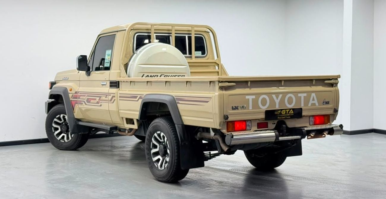 Toyota Land Cruiser 70 LC79 LX 2024 Toyota Land Cruiser 79 LX, Auto Guard Warranty, Excellent Condition, GCC