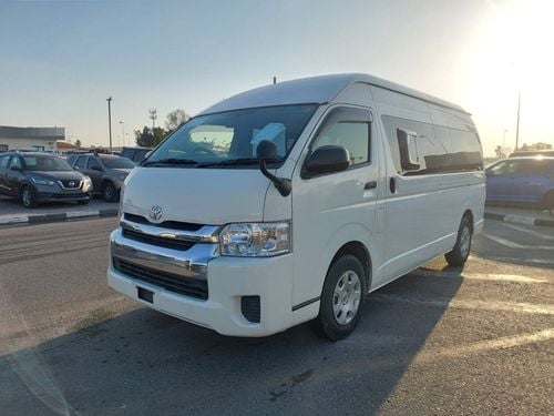Toyota Hiace TOYOTA HIACE VAN RHD 2015 MODEL 3.0 L DIESEL AUTOMATIC(PM015396)