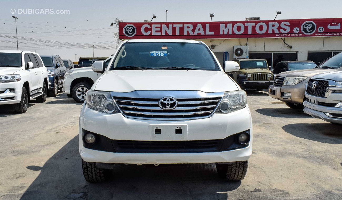 Toyota Fortuner 2.7 petrol 4 cyl for export only