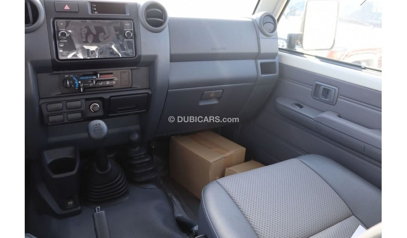 Toyota Land Cruiser Pick Up 2022 TOYOTA LAND CRUISER DOUBLE CABIN 4.0 V6 petrol
