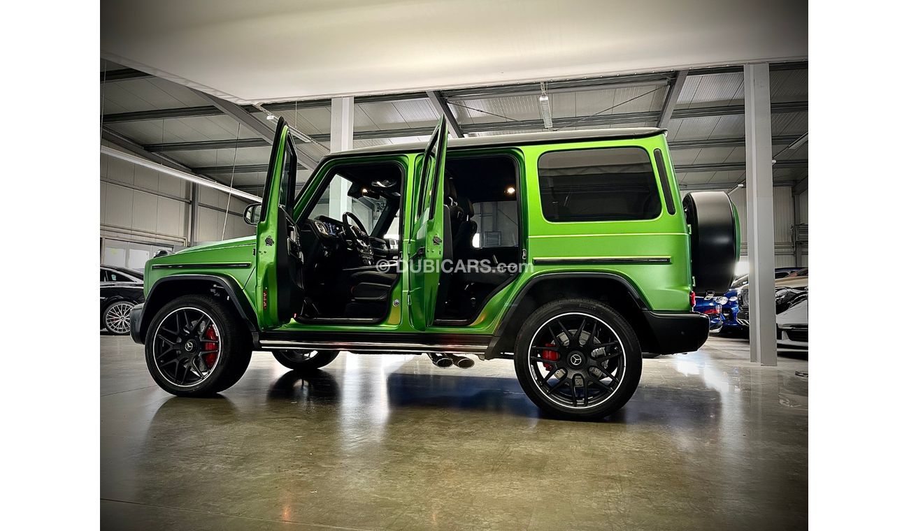 Mercedes-Benz G 63 AMG NIGHT PACKAGE 2