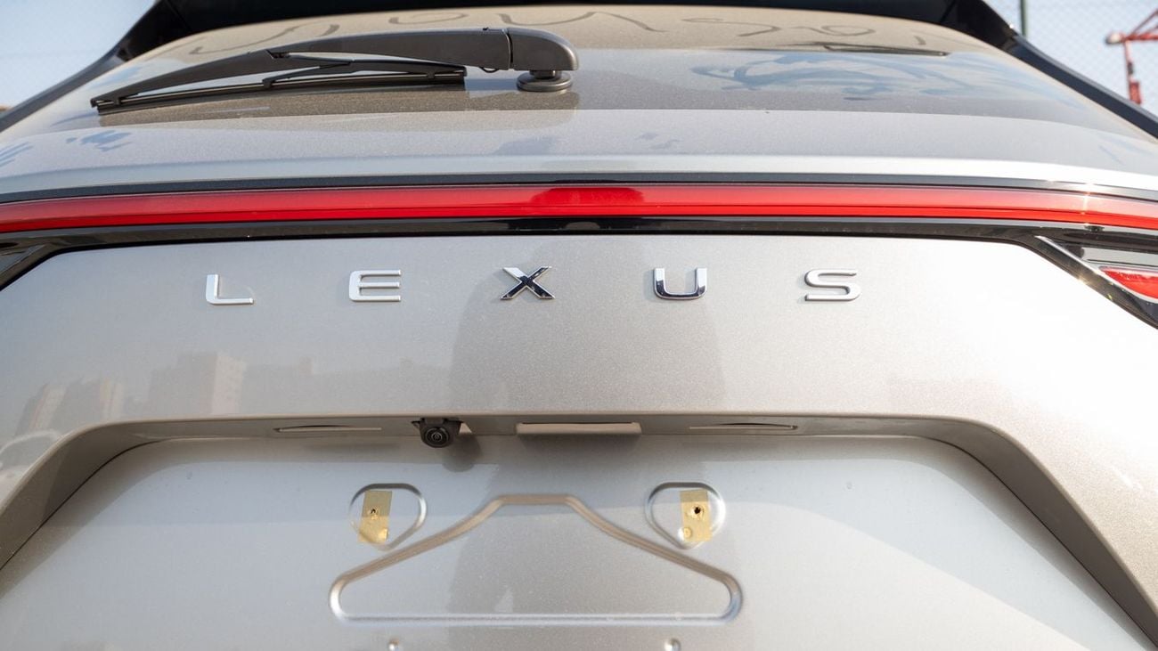 Lexus NX350h Hybrid 2.5L LEXUS NX350h 2.5L -2025YM