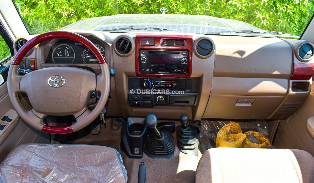 Toyota Land Cruiser 70 4.0 L