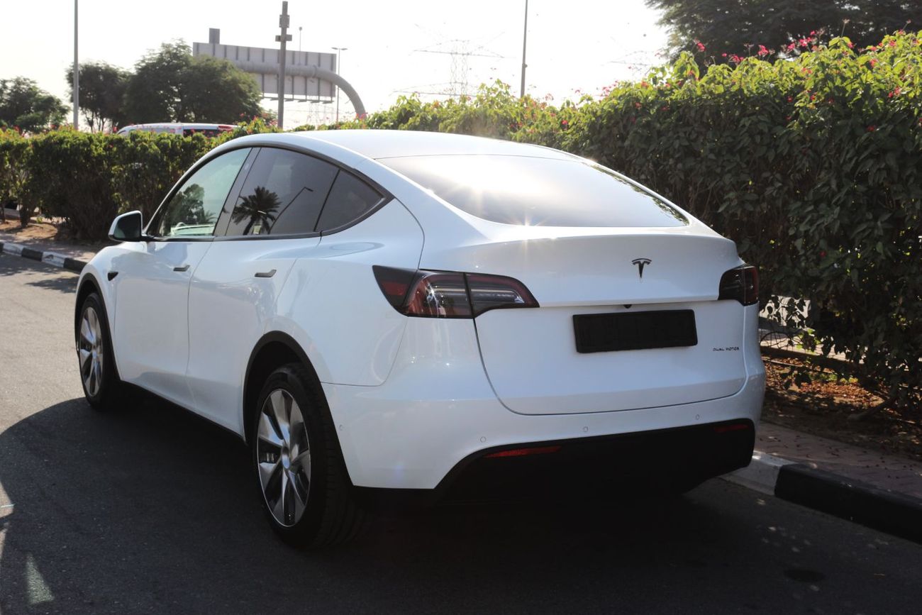Tesla Model Y Long Range (AWD) TESLA MODEL Y DOUL MOTOR LONG RANGE 2022 GCC UNDER WARRANTY