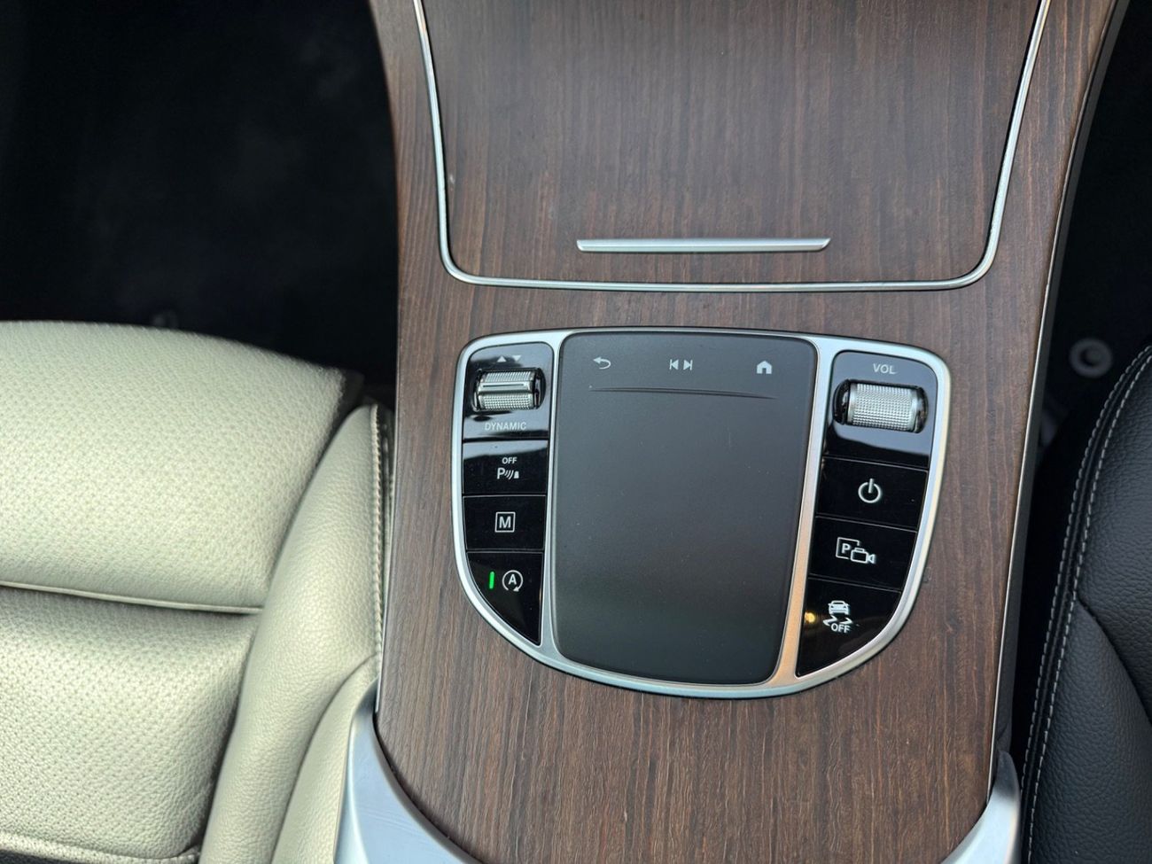 Mercedes-Benz GLC 300 AMG 2.0L