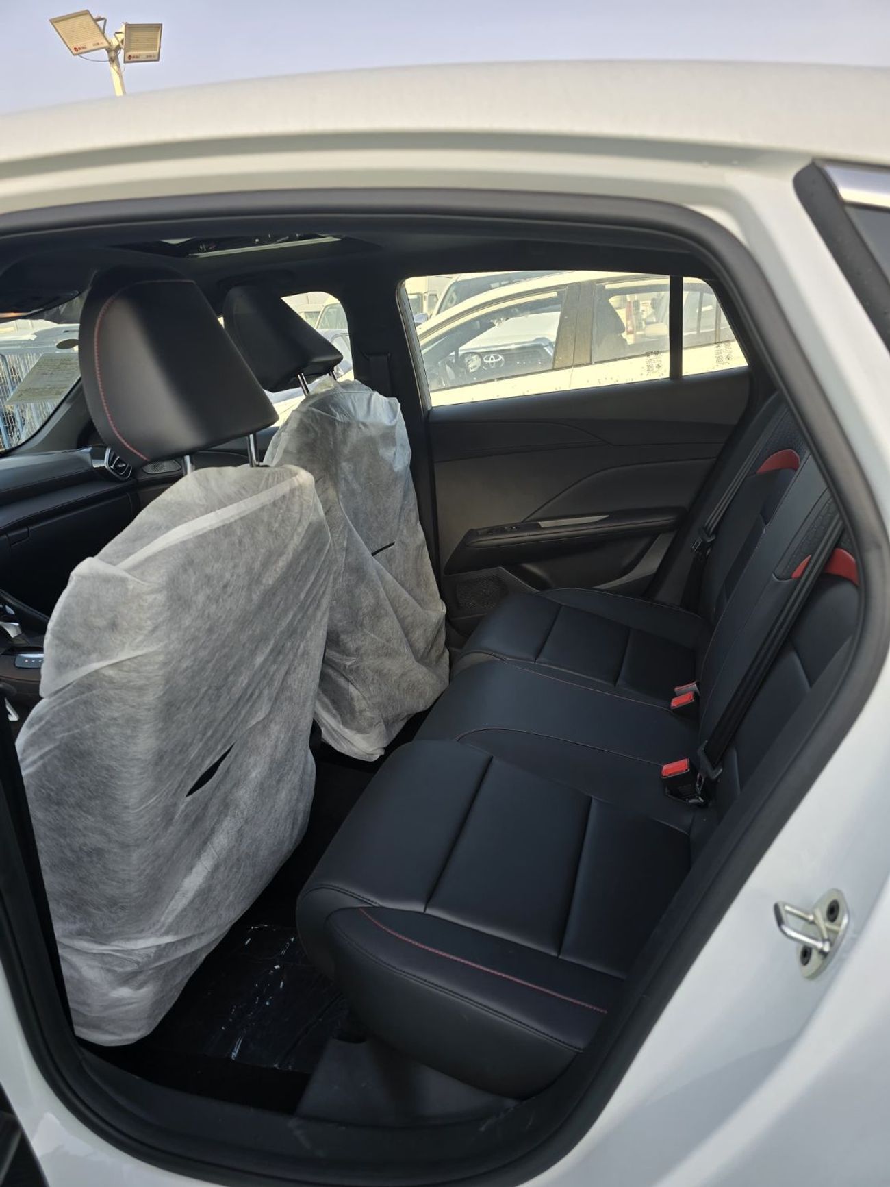 أم جي 5 MG5 FACE-LEFT