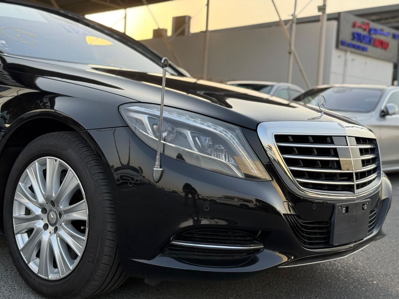 مرسيدس بنز S 550