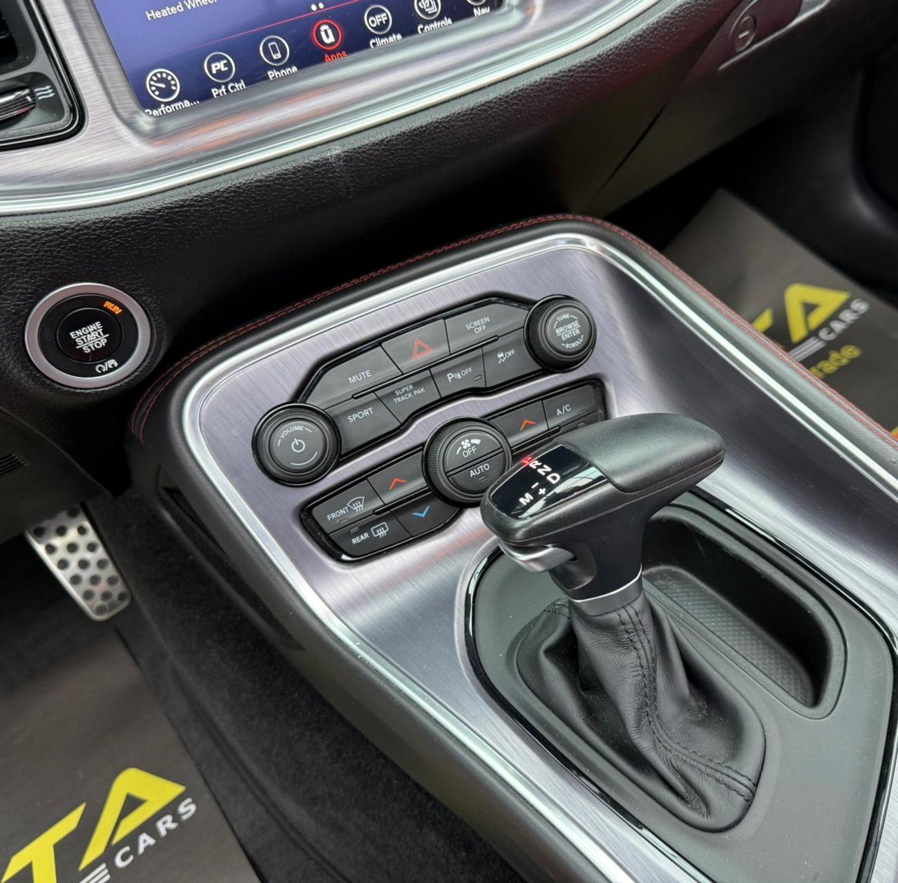 Dodge Challenger 2018 Dodge Challenger R/T Shaker, Warranty, Full Service History, Excellent Condition, GCC