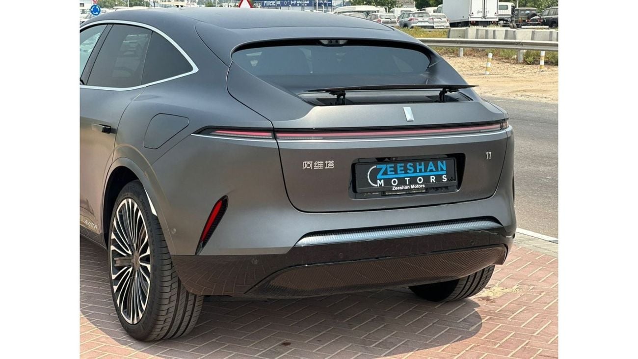 أفاتر 11 AVATAR E11 LONG RANGE 5 SEATER 2023..