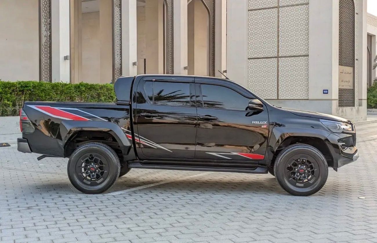 Toyota Hilux 2021 FACELIFTED 2025 GR SPORT GCC IN EXCELLENT CONDITION