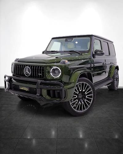 Mercedes Benz G63 AMG G63 MANUFAKTUR SPECIAL OLIVE + CARBON INTERIOR + 5 YEARS DEALER WARRANTY + SERVICE