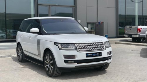 Land Rover Range Rover Vogue SE Supercharged 2016 V8 GCC Good Conditions