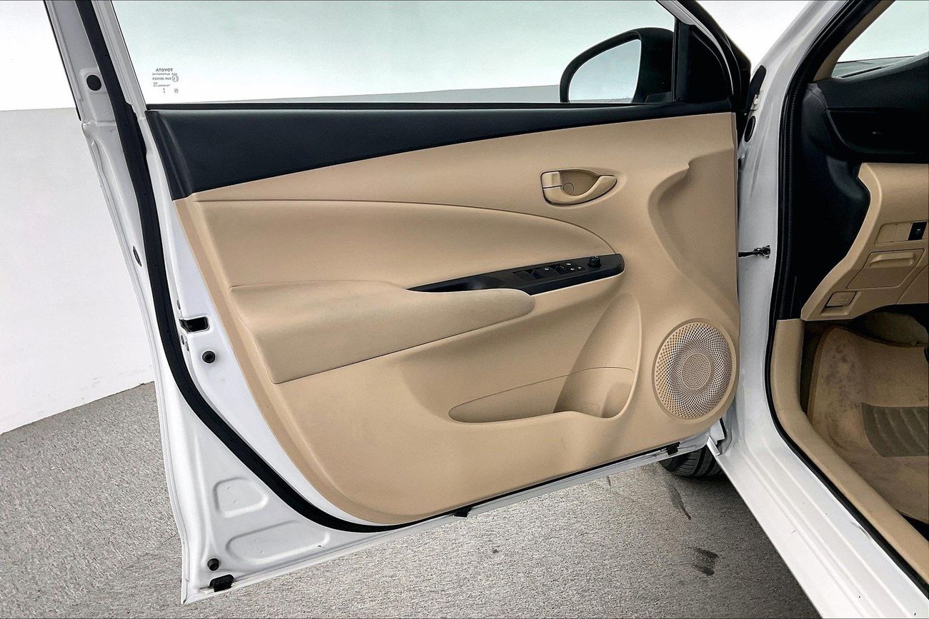 Toyota Yaris SE / E | Guaranteed Warranty | 0 Down Payment