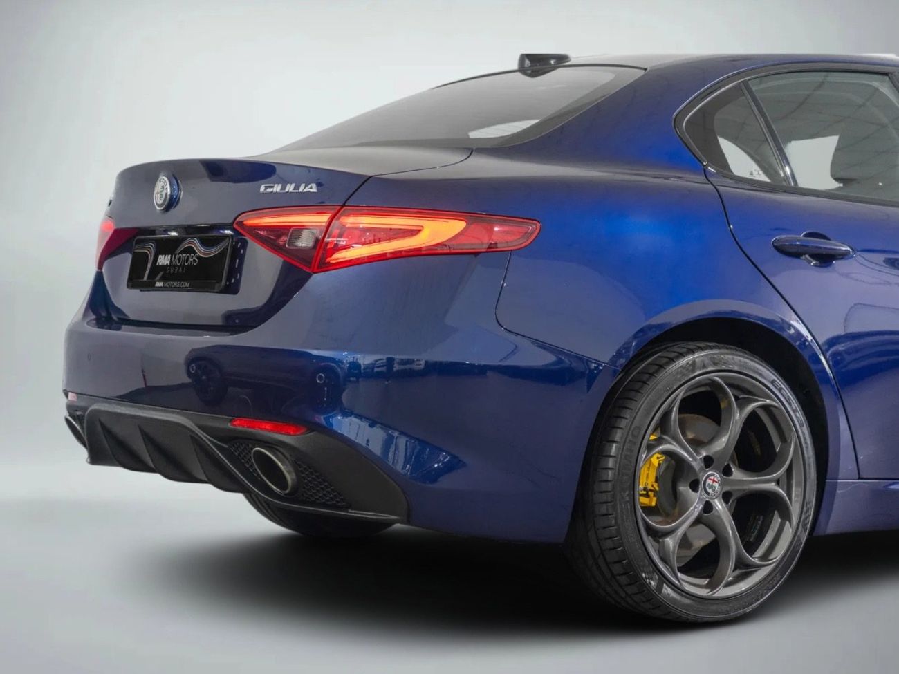 Alfa Romeo Giulia Veloce 2.0L AWD 2020 Alfa Romeo Giulia Veloce | Full Alfa Romeo Service History