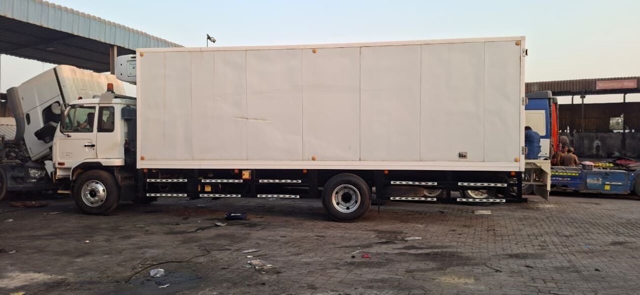 Nissan United Diesel