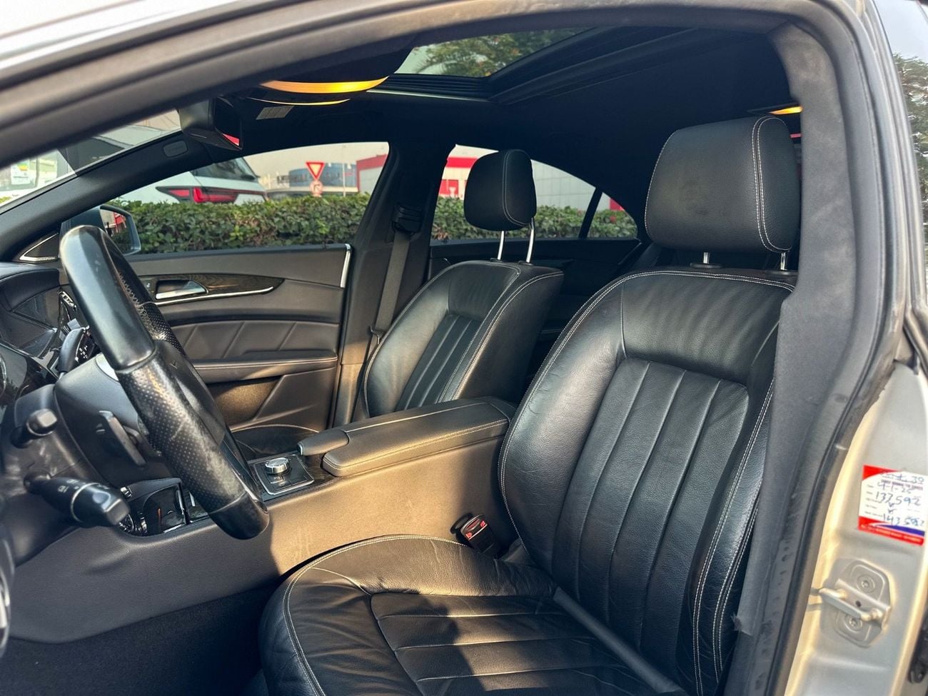 مرسيدس بنز CLS 55 AMG Mercedes-Benz CLS 550 AMG | Law Mileage ( 154,000 Km ) | Japanese Specs
