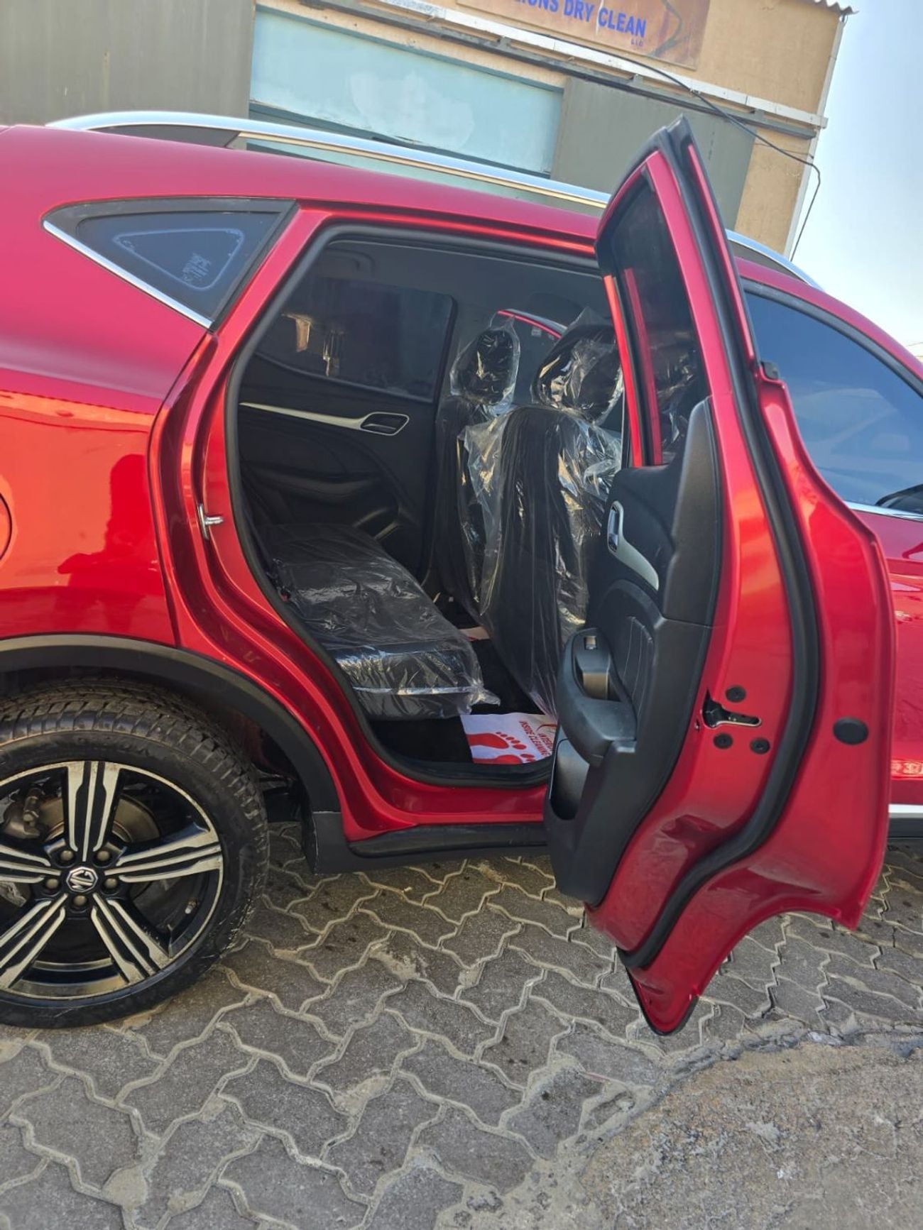 MG ZS MG ZS 2020 MODEL WITH GCC SPECS RED COLOR