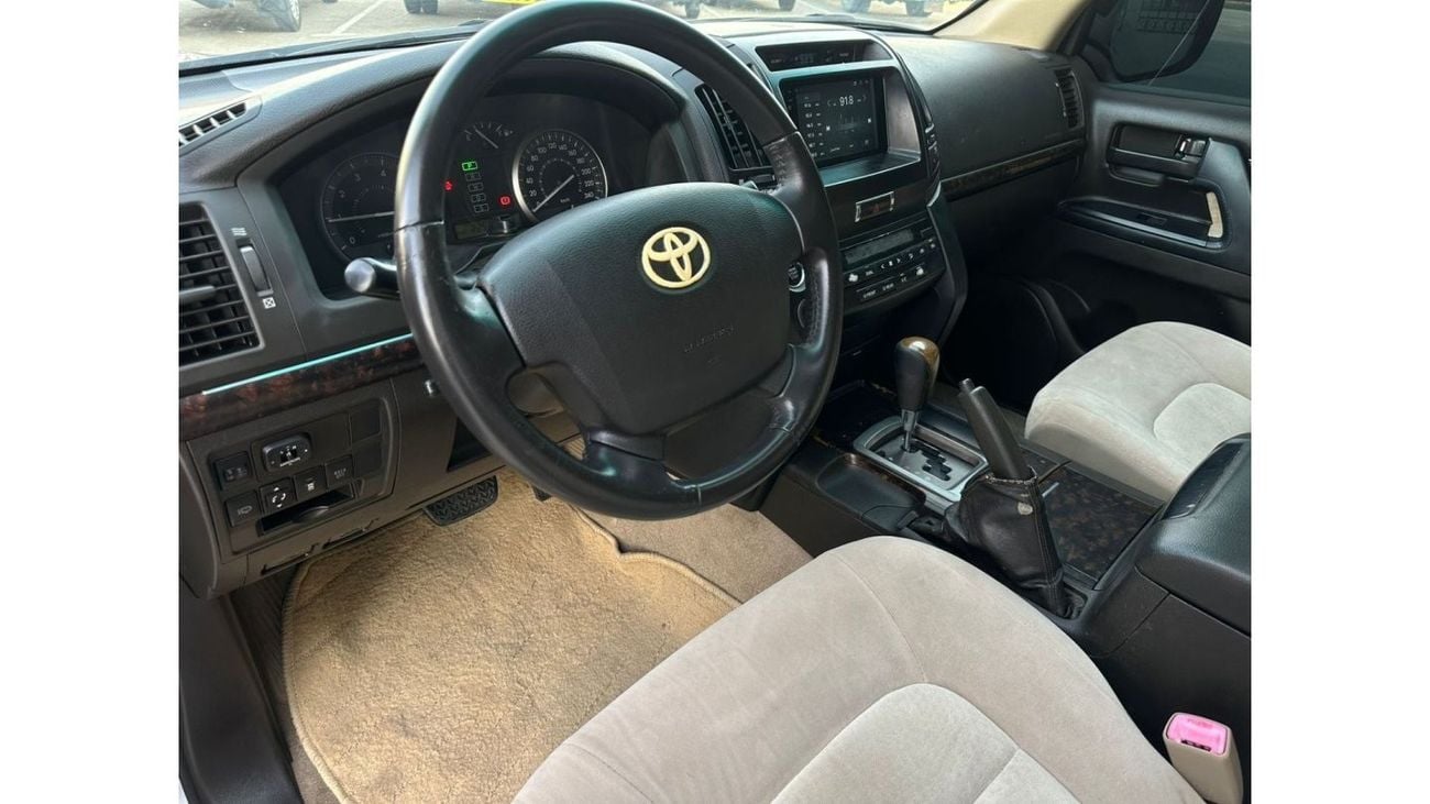 Toyota Land Cruiser تويوتا لاندكروزر GXR V8 خليجي 2009