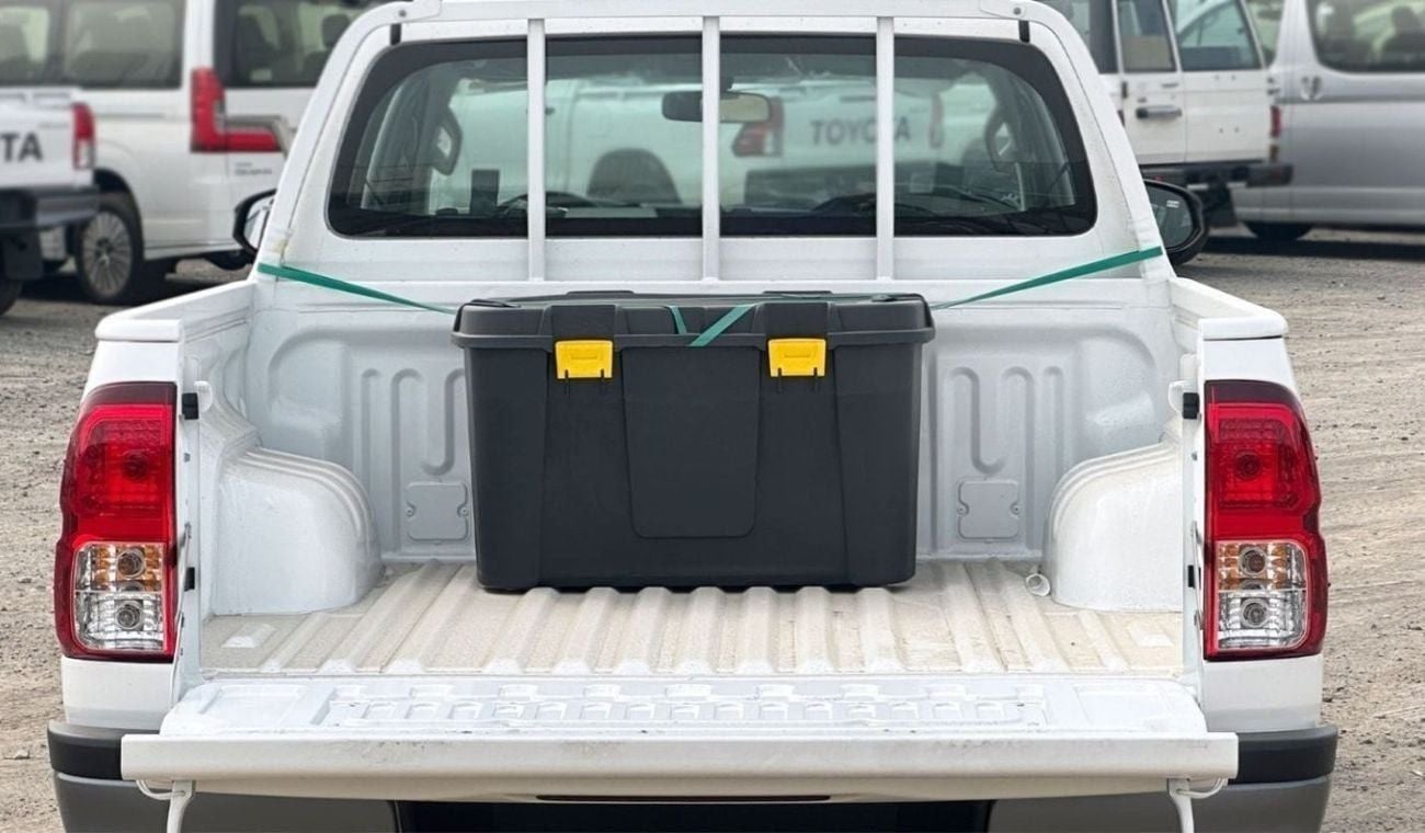 تويوتا هيلوكس DLX Toyota/HILUX D DC 4WD/4F001 2.4L Country TURBO ABS P.WIND, C.LOCK MT