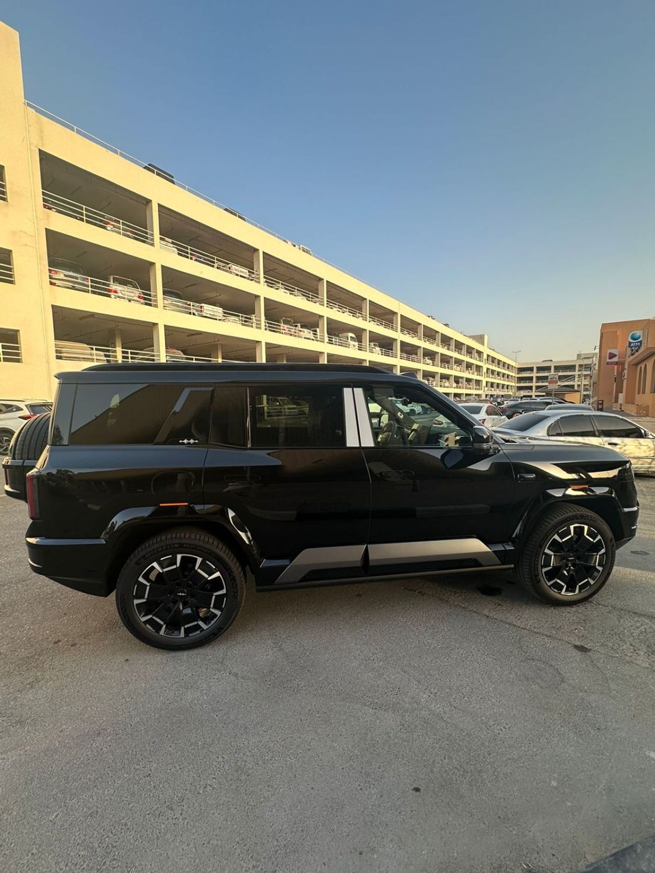 بي واي دي ليوبارد 8 Leopard  8