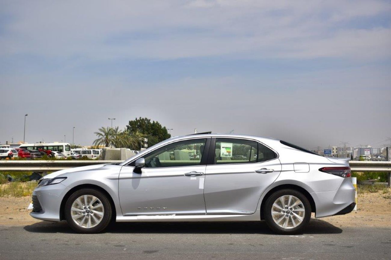 تويوتا كامري GLE 2.5L Automatic