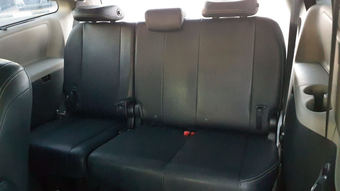 Toyota Sienna Toyota Sienna 2016 – 3.5L V6 | Petrol | Automatic | American Specs