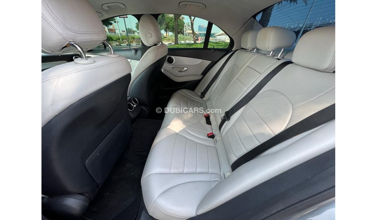 Mercedes-Benz C 300 Sport MERCEDES BENZ C300 2015 4MATIC IN PERFECT CONDITION WITH WARRANTY