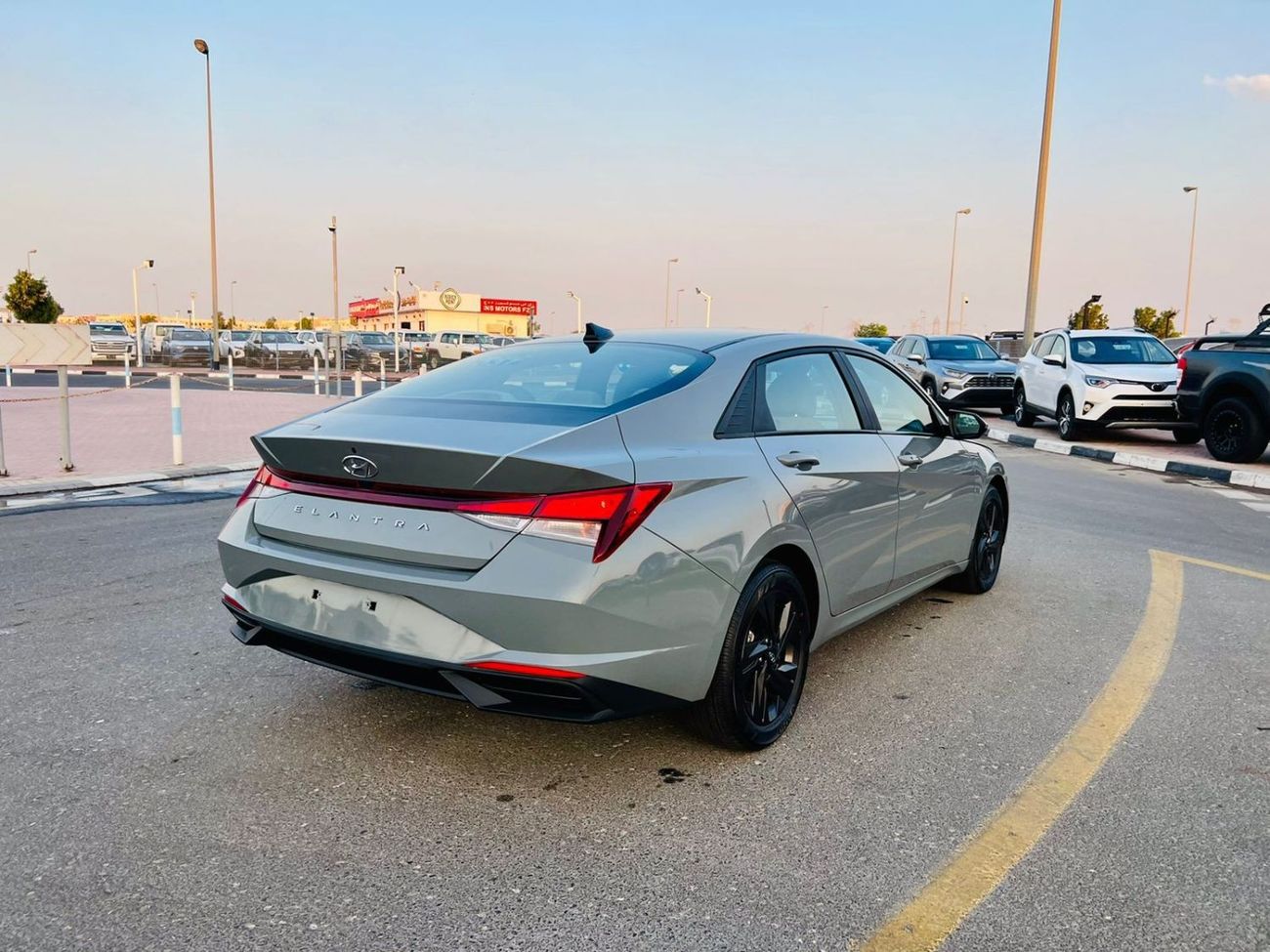 هيونداي إلانترا 2022 HYUNDAI ELANTRA LIMITED