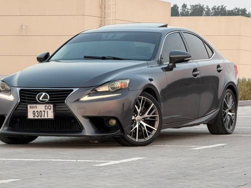Lexus IS250 PRESTIGE Gulf specification, full option, sunroof