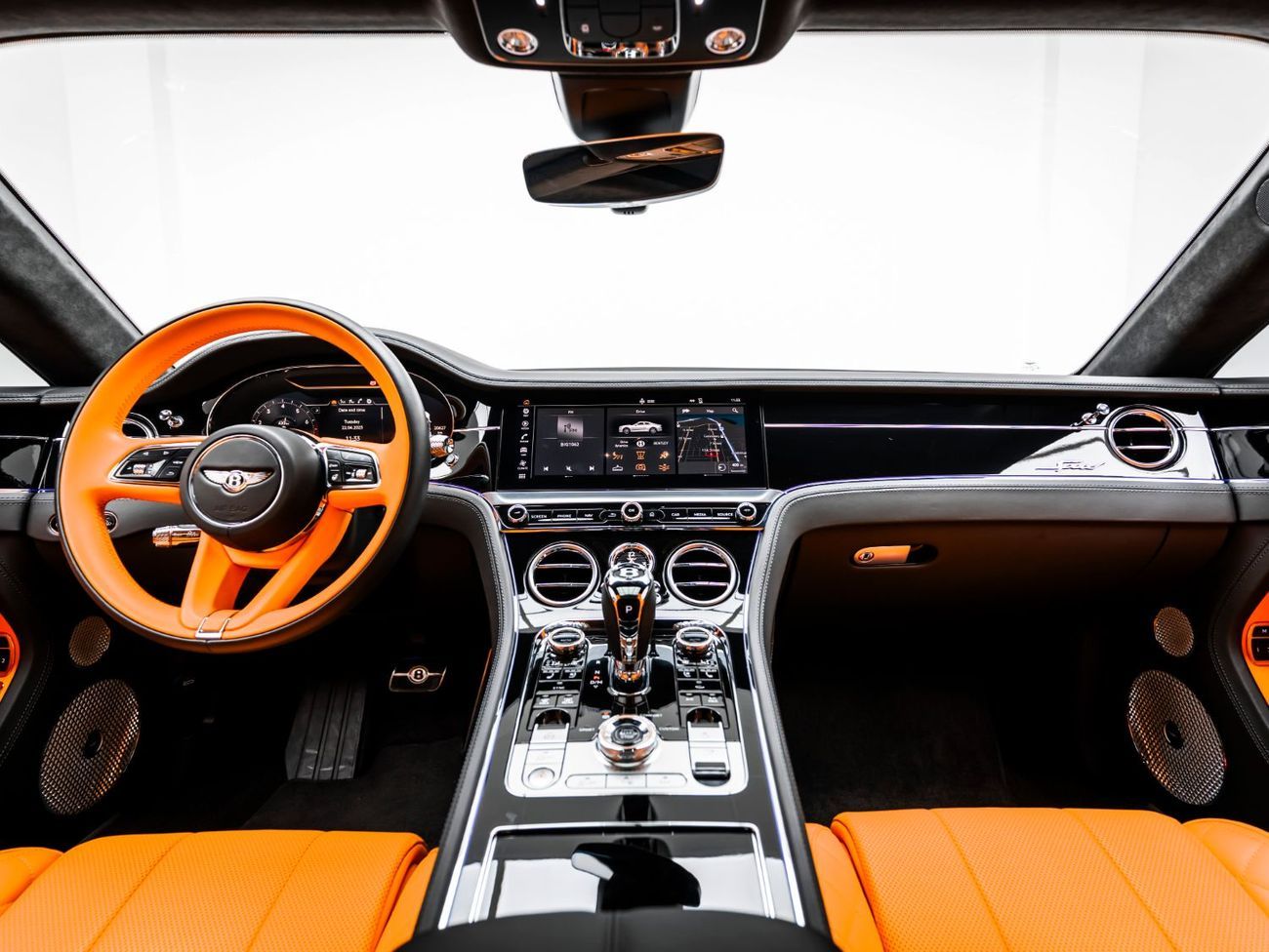 بنتلي كونتيننتال جي تي 6.0L W12 (626 HP)