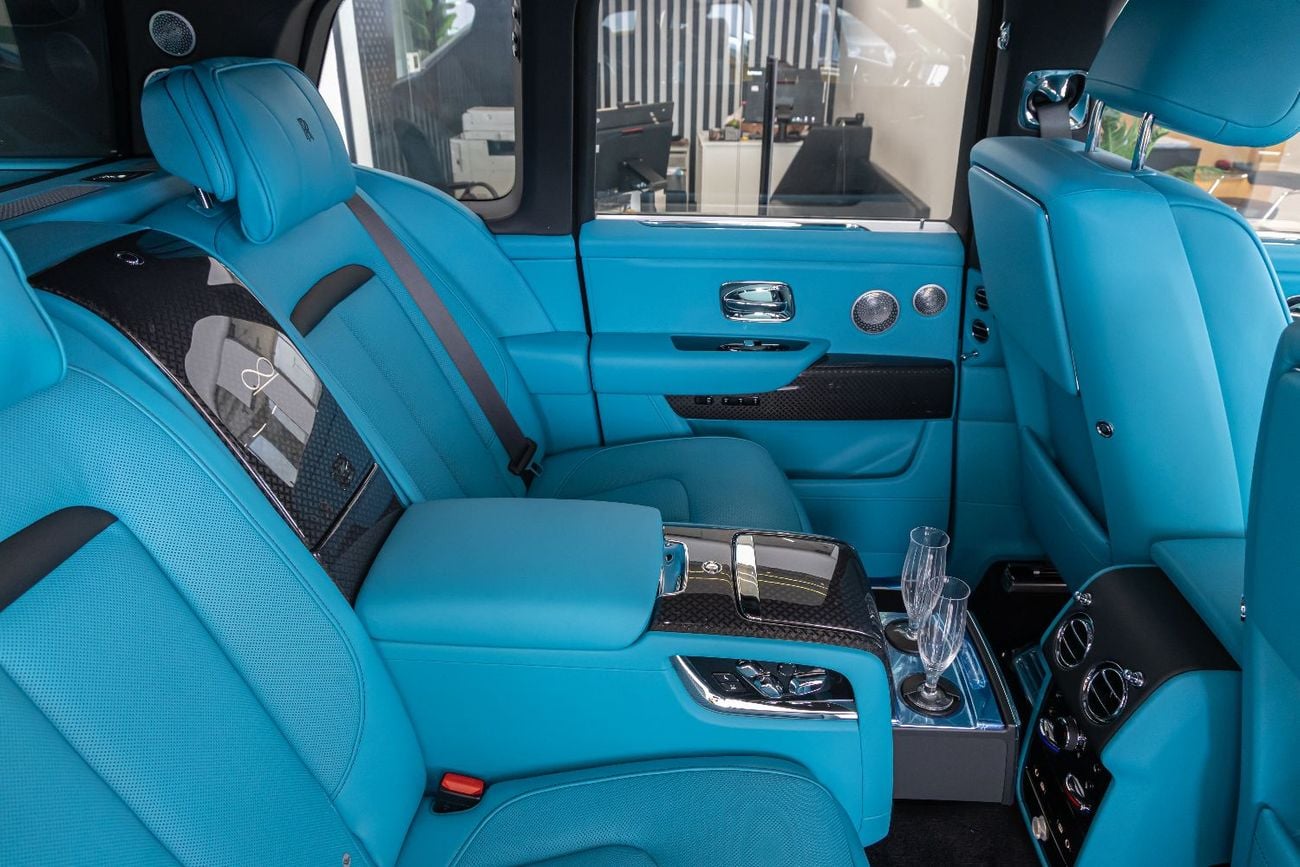 رولز رويس كولينان Rolls Royce Cullinan Black Badge | 2025