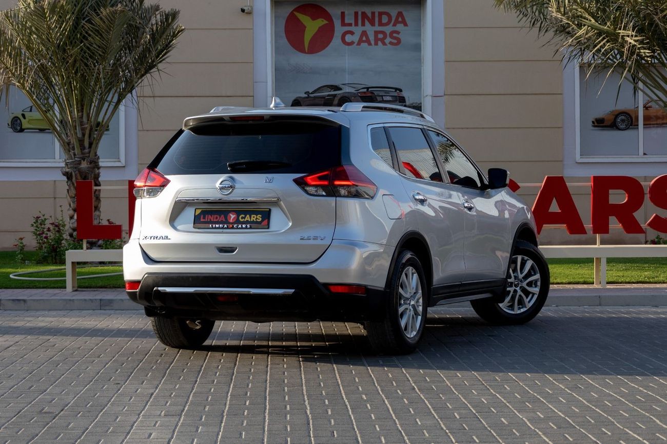 نيسان إكس تريل SV 2.5L Nissan X-Trail SV 2018 GCC under Warranty with Flexible Down-Payment.
