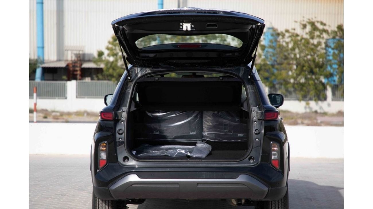 Toyota Urban Cruiser 2023 Toyota Urban Cruiser 1.5 GLX - Pearl Black Inside Ivory | Export Only