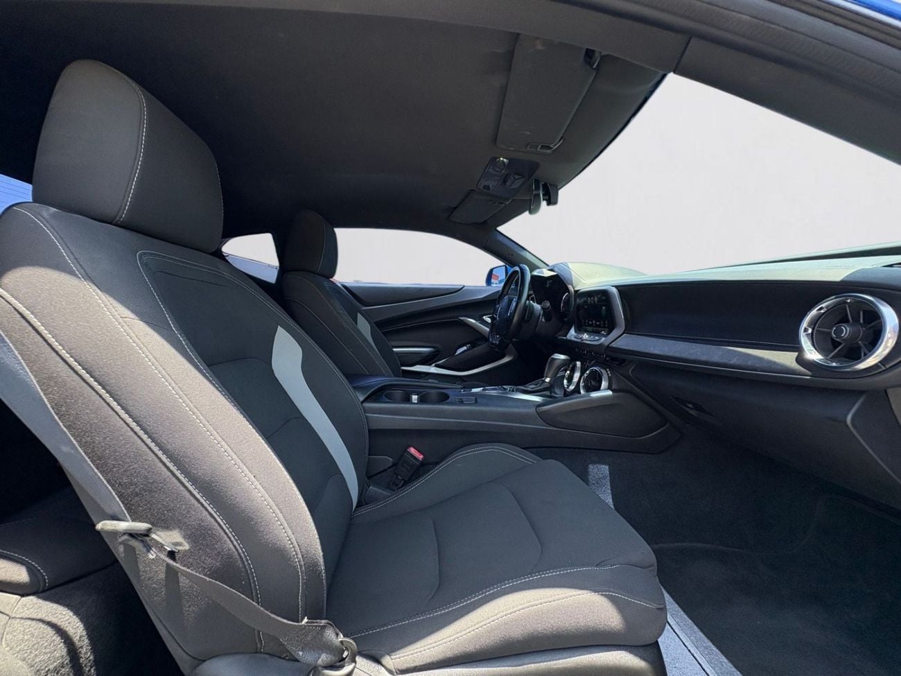 Chevrolet Camaro AED 1,280 P.M | 0% DOWN PAYMENT | CHEVROLET CAMARO LT | 3.6L V6 | 2018 | GCC SPECS