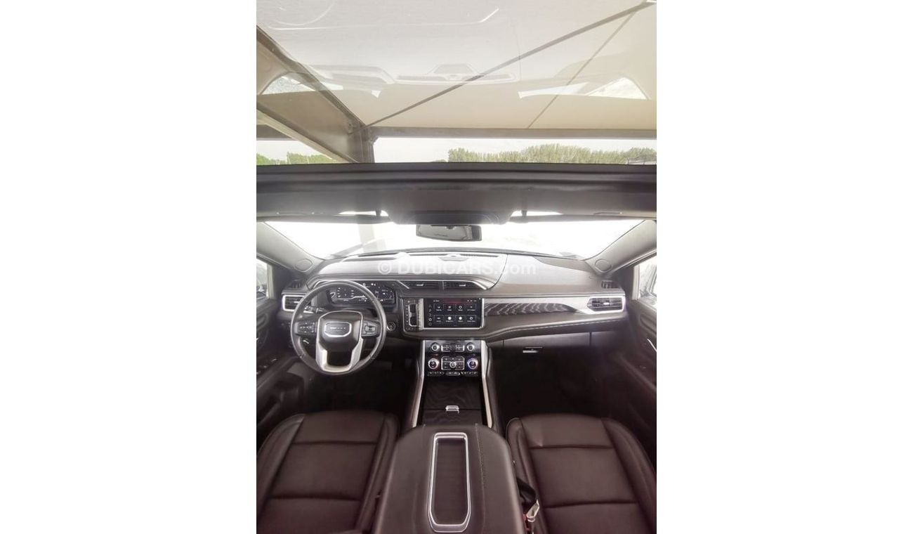 GMC Yukon GMC Denali ( Diesel ) - 2022- Silver