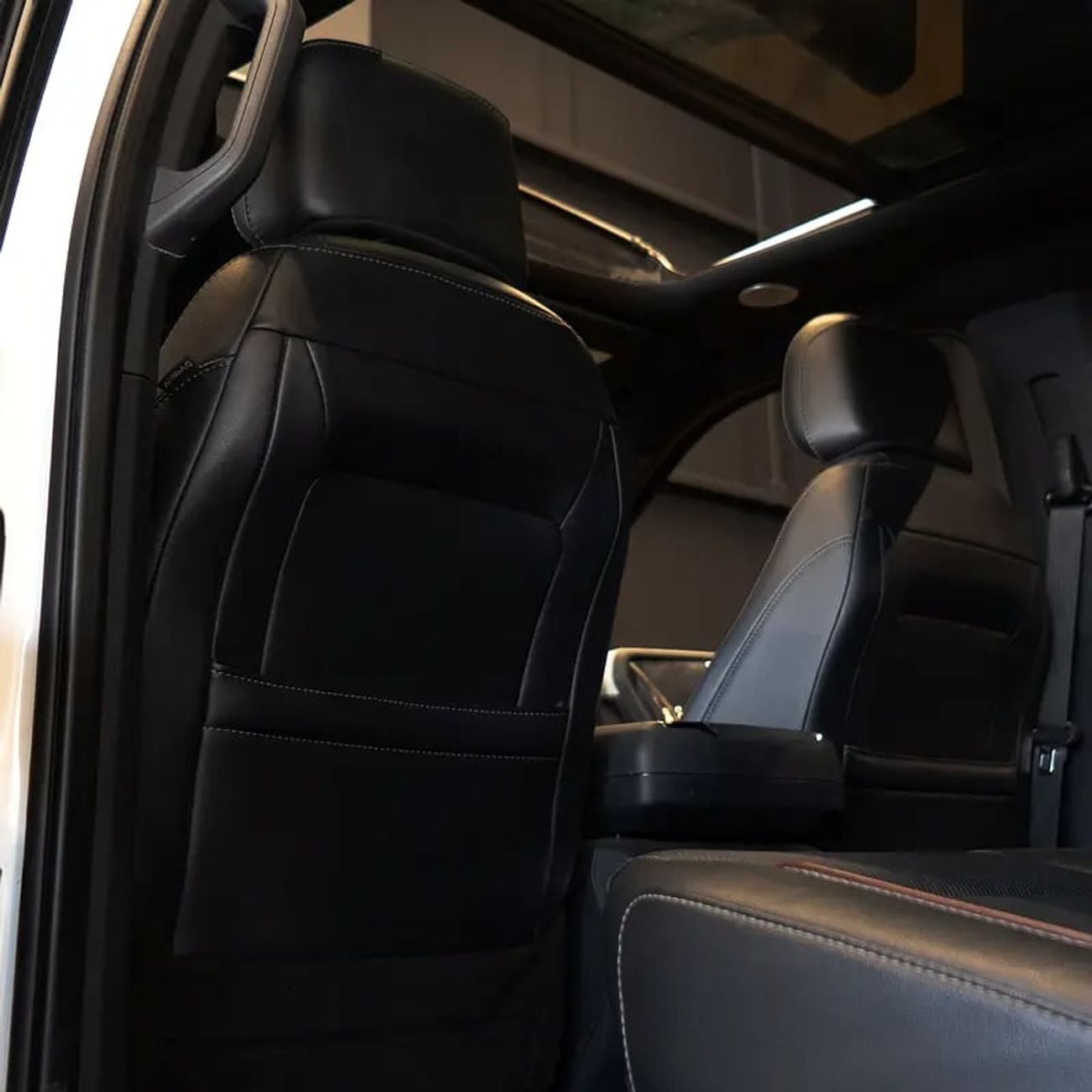 فورد F 150 Lariat Special Edition 3.5L 2,682 p.m • 0% Downpayment • F-150 Lariat • Agency Warranty