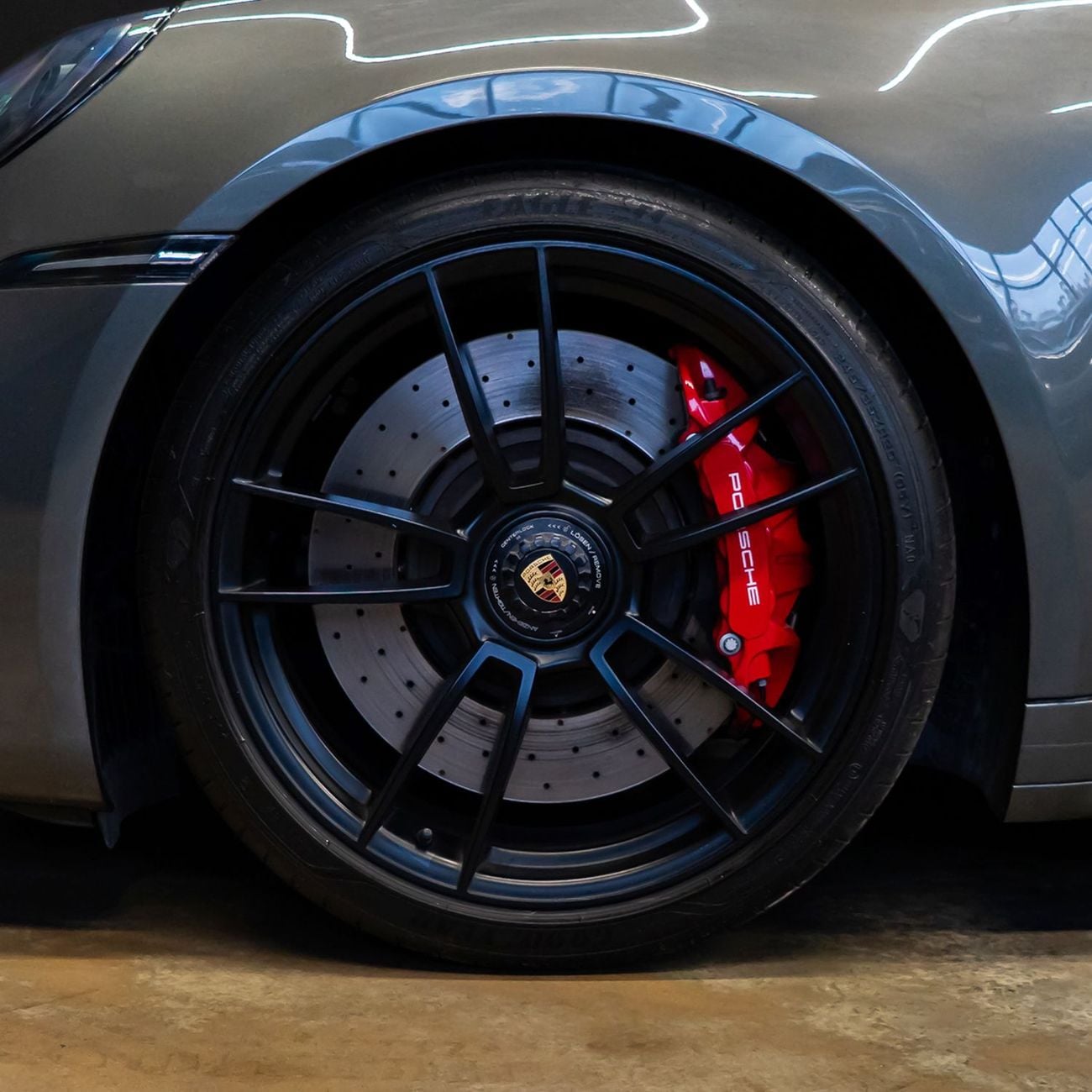 بورش 911 Carrera GTS 3.0L (475 HP) Convertible AED 11,499 pm • 0% Downpayment • Porsche 911 Carrera GTS • Age