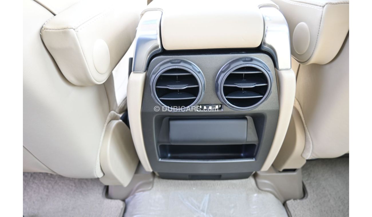 Land Rover Range Rover Sport Range Rover Sport Supercharged HST 5.0L Petrol, V8, SUV, AWD, 5Doors Color: Gold Model: 2011