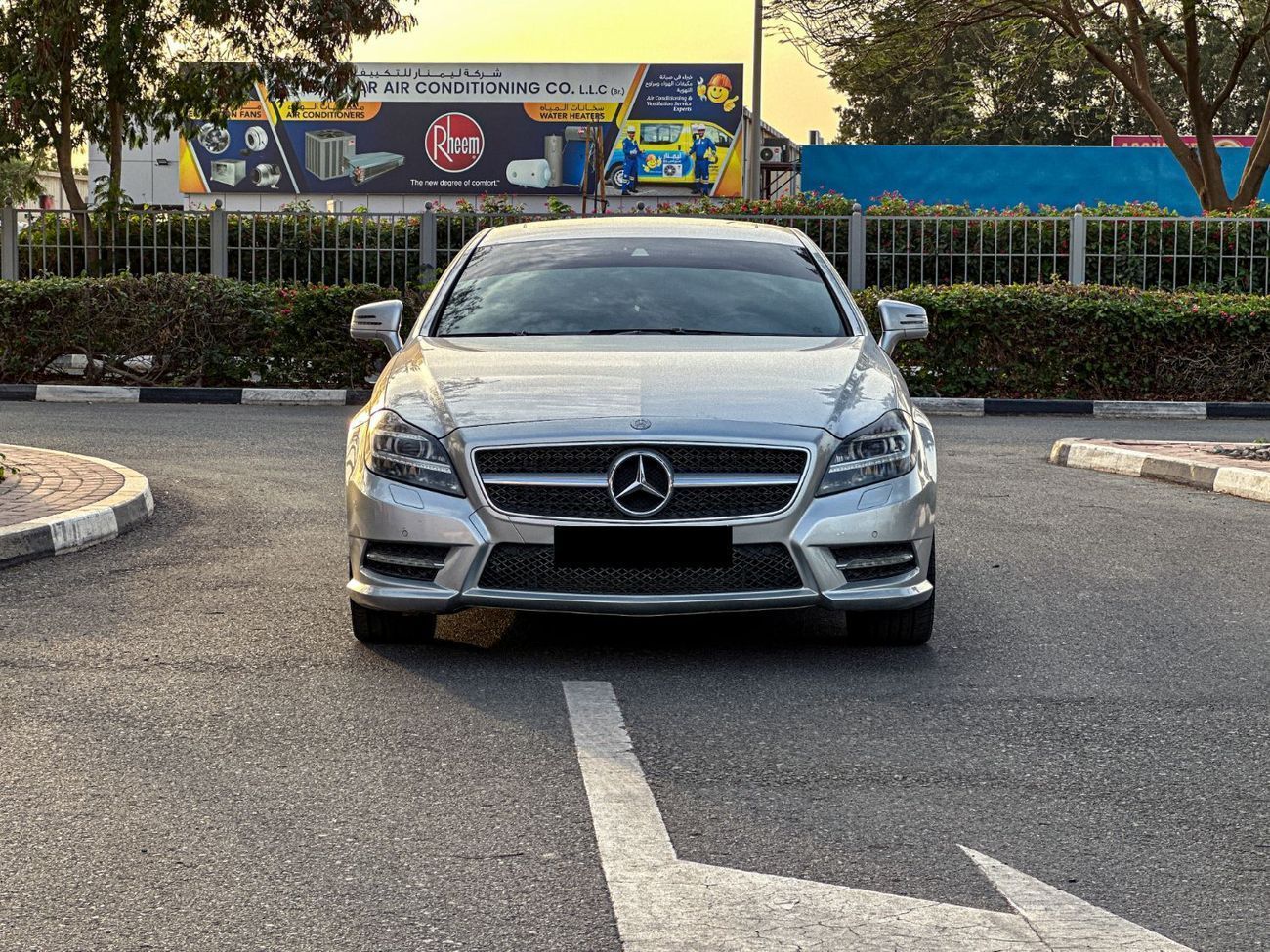 Mercedes-Benz CLS 550 2012 Mercedes-Benz CLS 550 RWD / Law Mileage (144,000 Km) / Japanese Specs