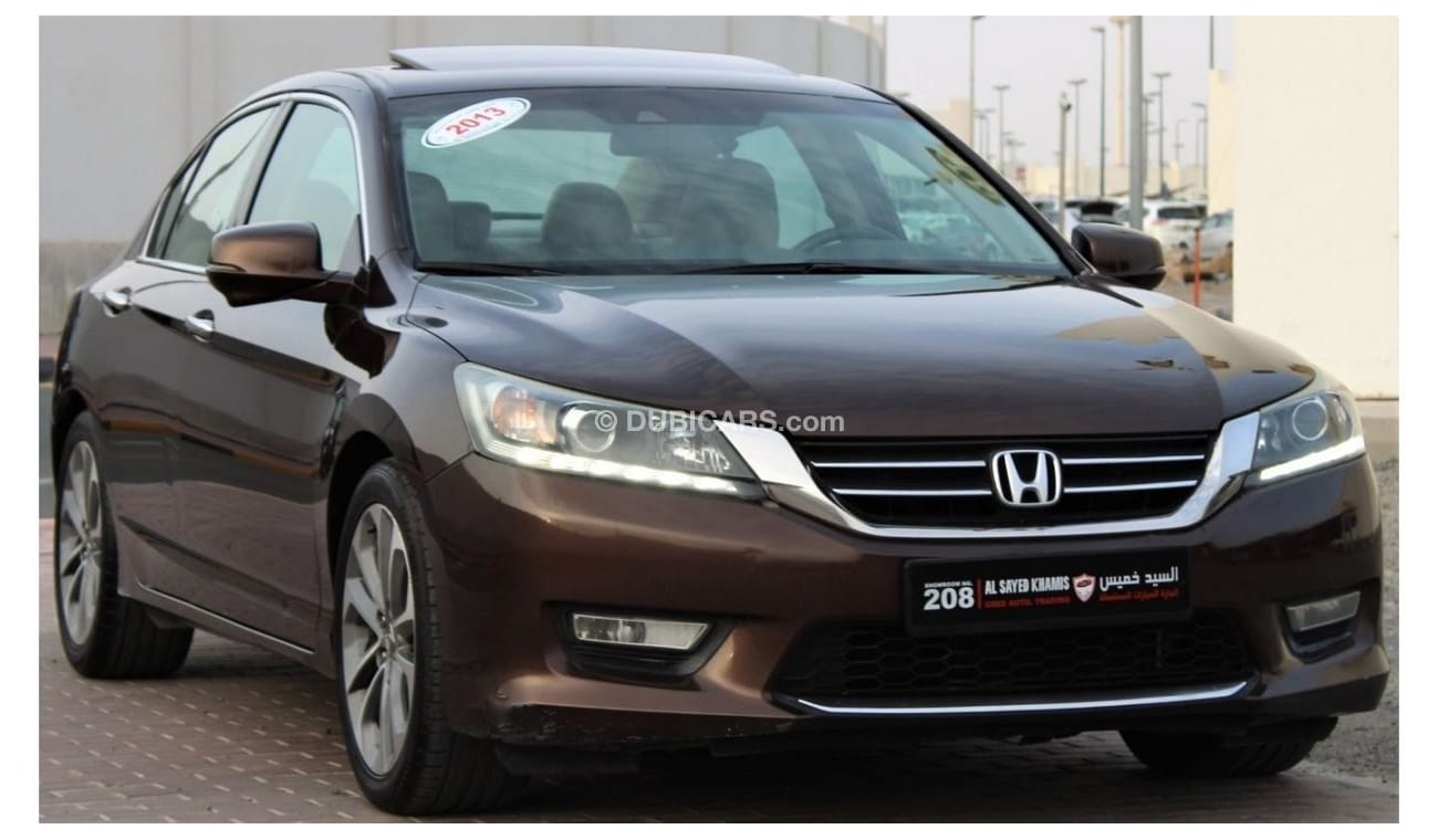 هوندا أكورد هوندا أكورد 2013 خليجي بحالة ممتازة فل اوبشن رقم واحد بدون حوادث نظيفه جدا من الداخل والخارج