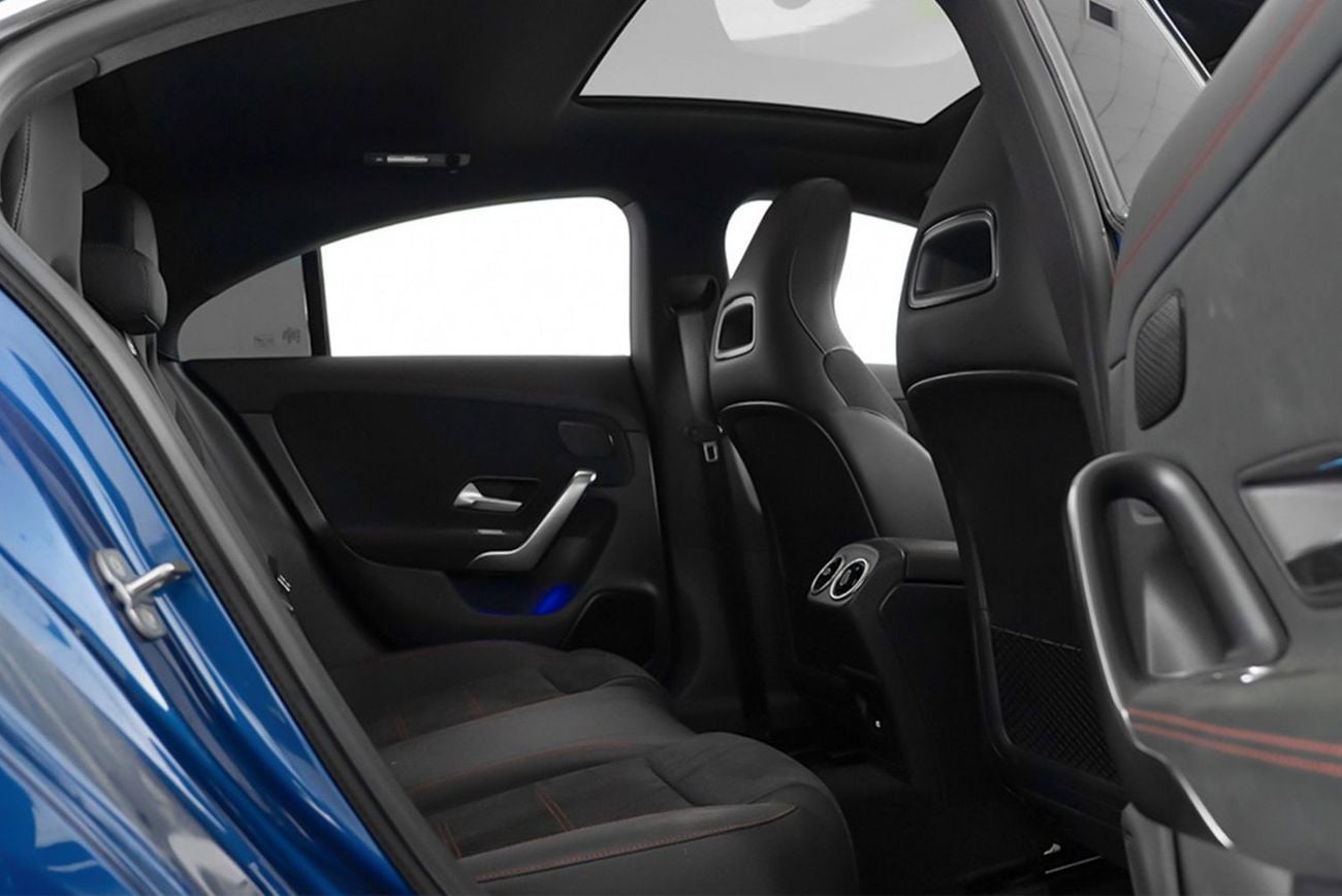 Mercedes Benz CLA250 4MATIC