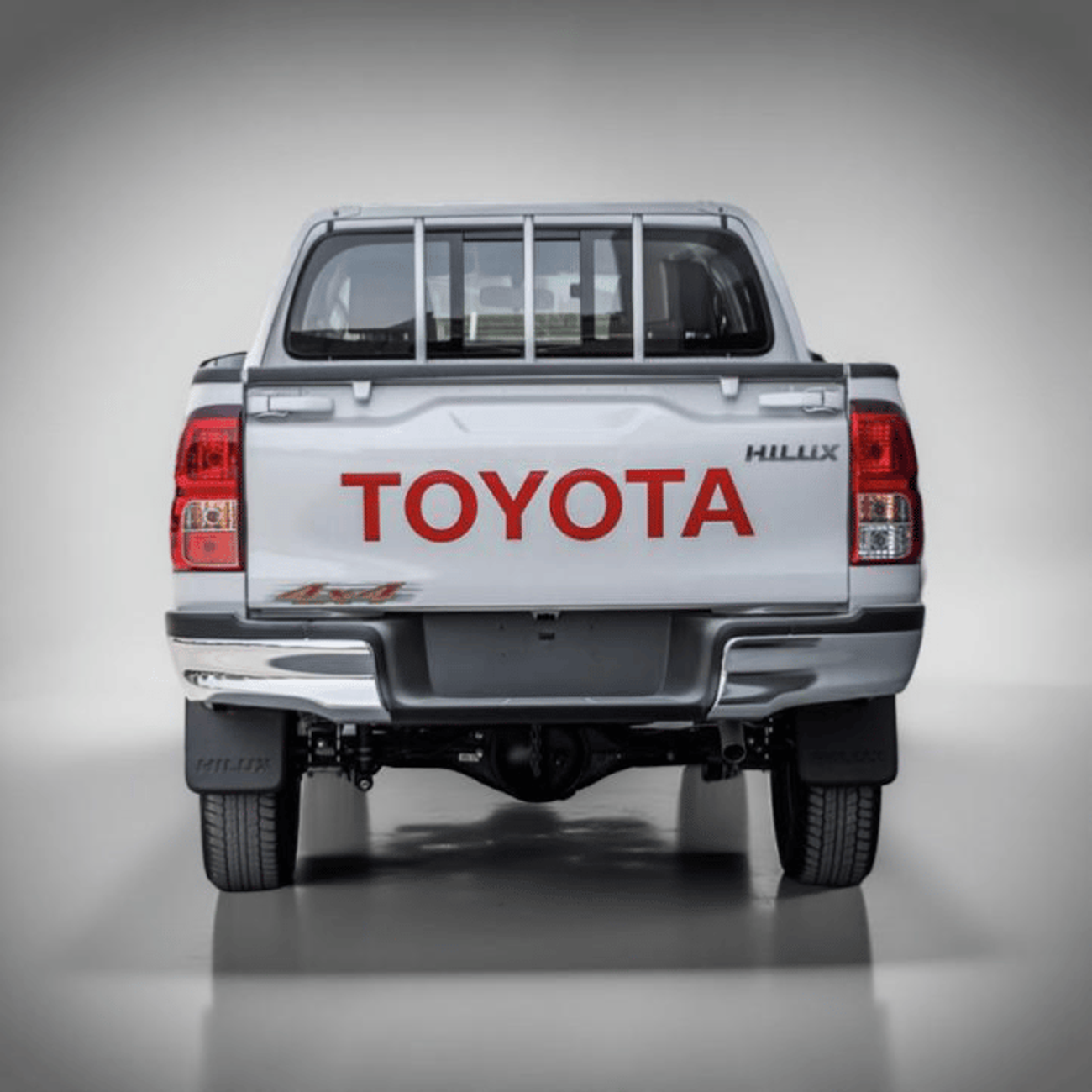 تويوتا هيلوكس GL 2.7L Double Cab Utility RWD