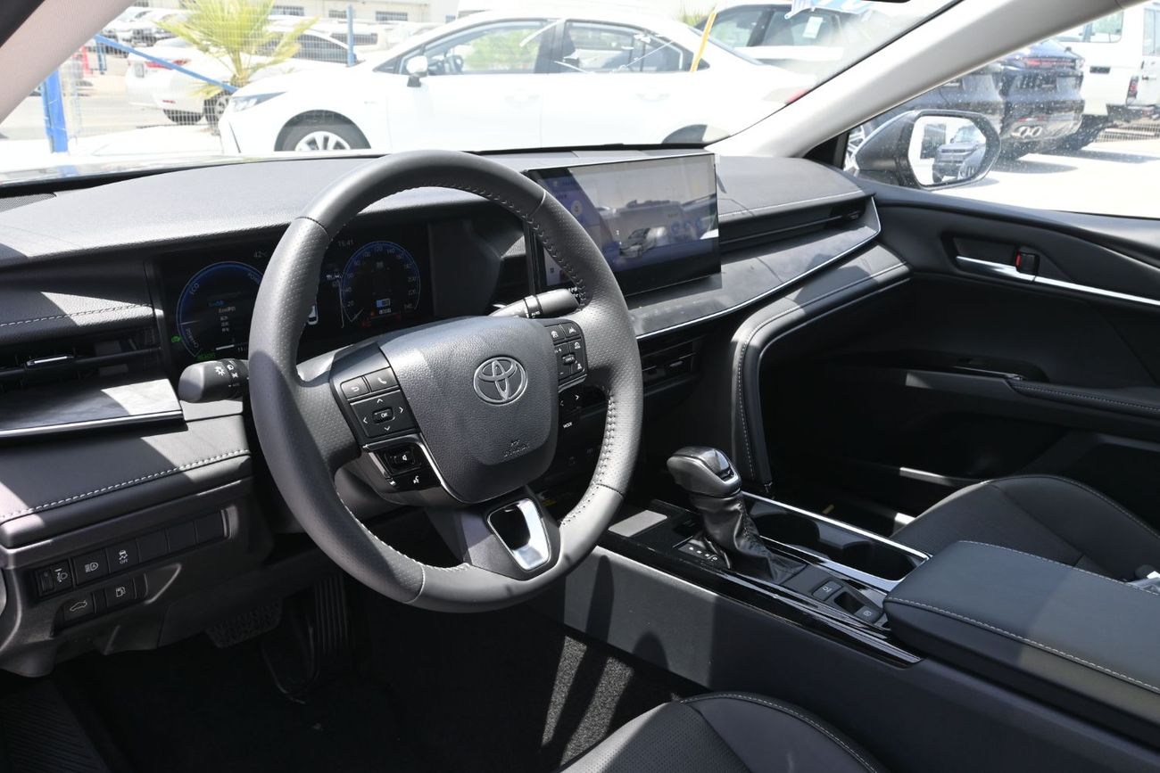 تويوتا كامري Toyota Camry 2.5L Hybrid Chinese, Model 2025, Color Black